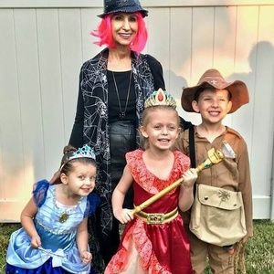 Meet your Posher, Toni